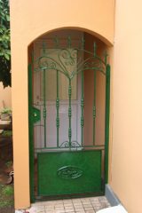 Puertas y Rejas en hierro forjado